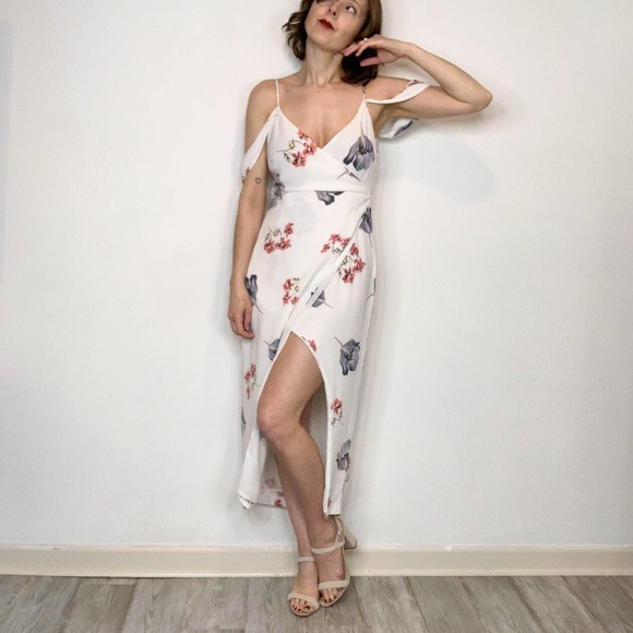 Bardot Dresses & Skirts - BARDOT white wrap dress maxi floral revolve boho fairycore asymmetrical 2714